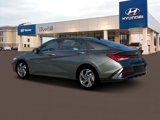 New 2025 Hyundai Elantra SEL image 4