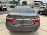 Used 2015 Toyota Camry SE image 3
