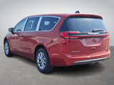 New 2025 Chrysler Pacifica Select image 4