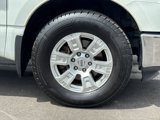Used 2017 Nissan Titan SV image 4