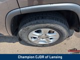 Used 2016 Jeep Grand Cherokee Laredo w/ Quick Order Package 23E image 5