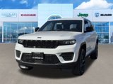 New 2025 Jeep Grand Cherokee Altitude image 4