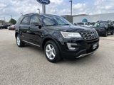 Used 2016 Ford Explorer XLT w/ Equipment Group 202A image 2