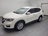 Used 2018 Nissan Rogue SV image 2