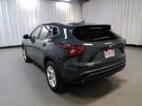 Used 2025 Chevrolet Trax LS w/ LS Convenience Package image 6