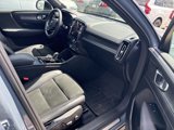 Used 2022 Volvo XC40 T5 R-Design w/ Climate Package image 3