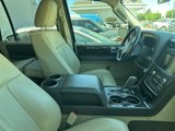 Used 2015 Lincoln Navigator 4WD w/ Equipment Group 101A Reserve image 3