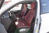 Certified 2025 Porsche Macan image 5