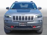 Used 2020 Jeep Cherokee Trailhawk image 2