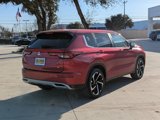 Used 2022 Mitsubishi Outlander SE image 3