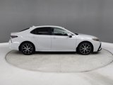 Used 2024 Toyota Camry SE image 5