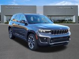 Used 2022 Jeep Grand Cherokee Overland image 2