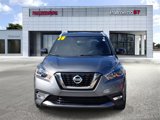 Certified 2018 Nissan Kicks SR image 2