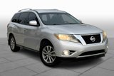 Used 2015 Nissan Pathfinder SV w/ Trailer Tow Package image 2