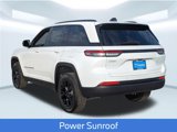 New 2025 Jeep Grand Cherokee Altitude image 4