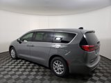 New 2025 Chrysler Pacifica Select image 3