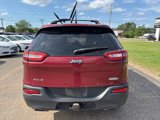 Used 2016 Jeep Cherokee Latitude w/ Cold Weather Group image 6