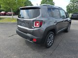 Used 2017 Jeep Renegade Limited image 5