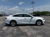 Used 2025 Chevrolet Malibu LT image 2