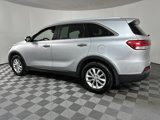Used 2018 Kia Sorento LX image 5