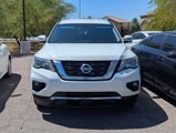 Used 2017 Nissan Pathfinder SV image 2