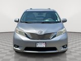 Used 2012 Toyota Sienna XLE image 2