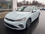 New 2025 Volkswagen Jetta SE image 3