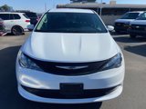 Used 2023 Chrysler Voyager LX image 4