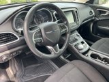 Used 2015 Chrysler 200 Limited w/ Convenience Group image 3