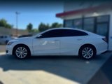 Used 2020 Chevrolet Malibu LT image 2