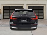 Certified 2024 Volvo V60 B5 Cross Country Plus image 5