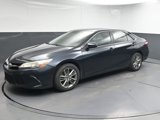 Used 2017 Toyota Camry SE image 4