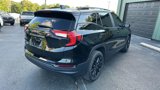 Used 2024 GMC Terrain SLE w/ Elevation Edition image 4