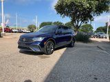 Used 2023 Volkswagen Tiguan SE w/ Panoramic Sunroof Package image 2