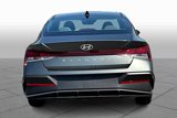 Certified 2025 Hyundai Elantra SE image 4