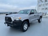 Used 2018 Toyota Tacoma SR image 4