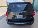 Used 2019 Dodge Grand Caravan SXT image 6