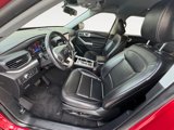 Used 2020 Ford Explorer XLT w/ Equipment Group 202A image 4