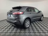 Used 2023 Ford Edge SEL image 3