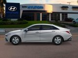 New 2025 Hyundai Elantra SE image 3