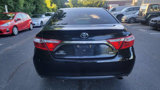 Used 2017 Toyota Camry SE image 5