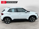 Used 2021 Hyundai Venue SEL w/ Premium Package image 6