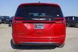 New 2025 Chrysler Pacifica Select image 5