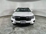 Used 2024 Kia Seltos EX image 3