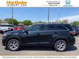 Used 2015 Toyota Highlander XLE image 2
