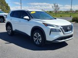Used 2023 Nissan Rogue SV image 2