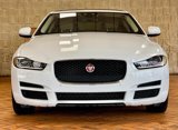 Used 2017 Jaguar XE Premium image 2