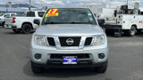 Used 2017 Nissan Frontier SV image 2