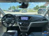 Used 2021 Chrysler Pacifica Touring-L image 2