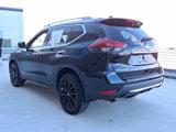 Used 2018 Nissan Rogue SV image 4
